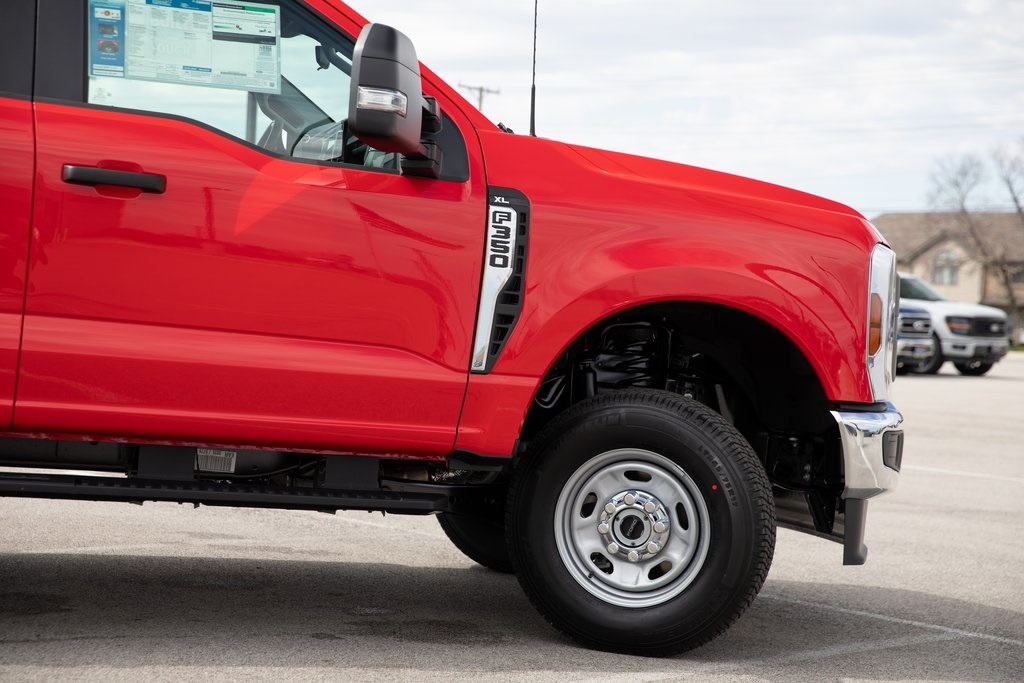 2025 Ford F-350 XL photo 6