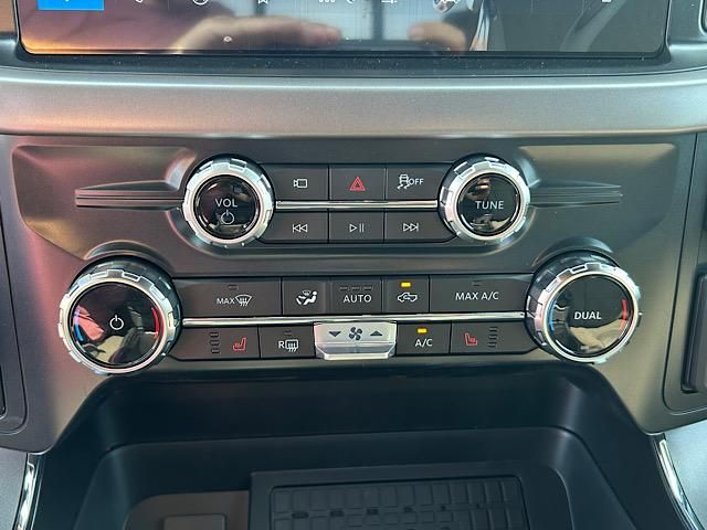2025 Ford F-150 XLT photo 27