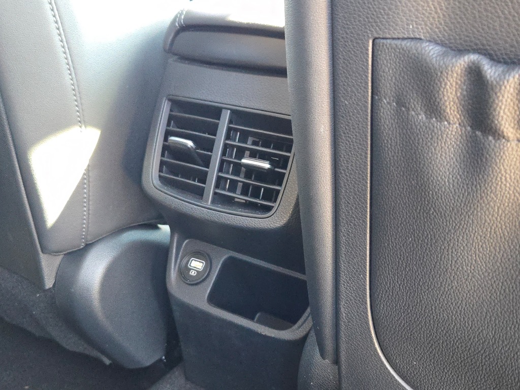 2022 Kia Seltos EX photo 11