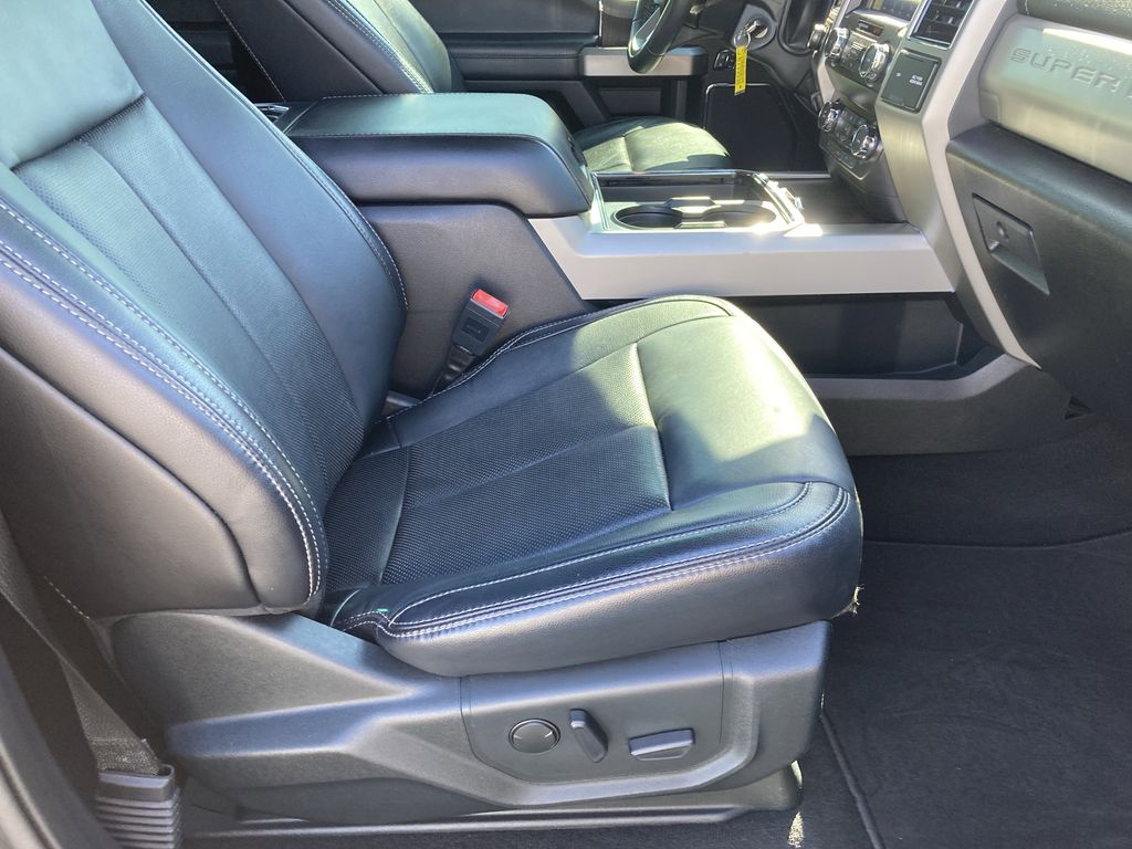 2020 Ford F-250 photo 33