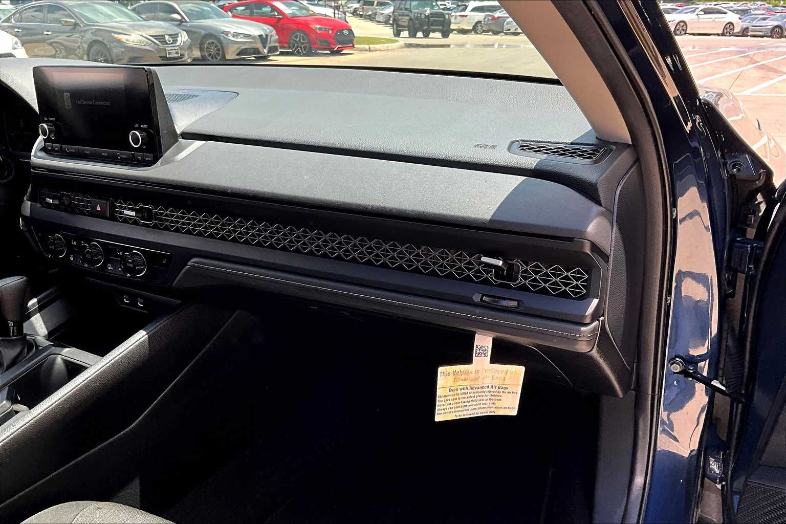 2023 Honda Accord EX photo 16