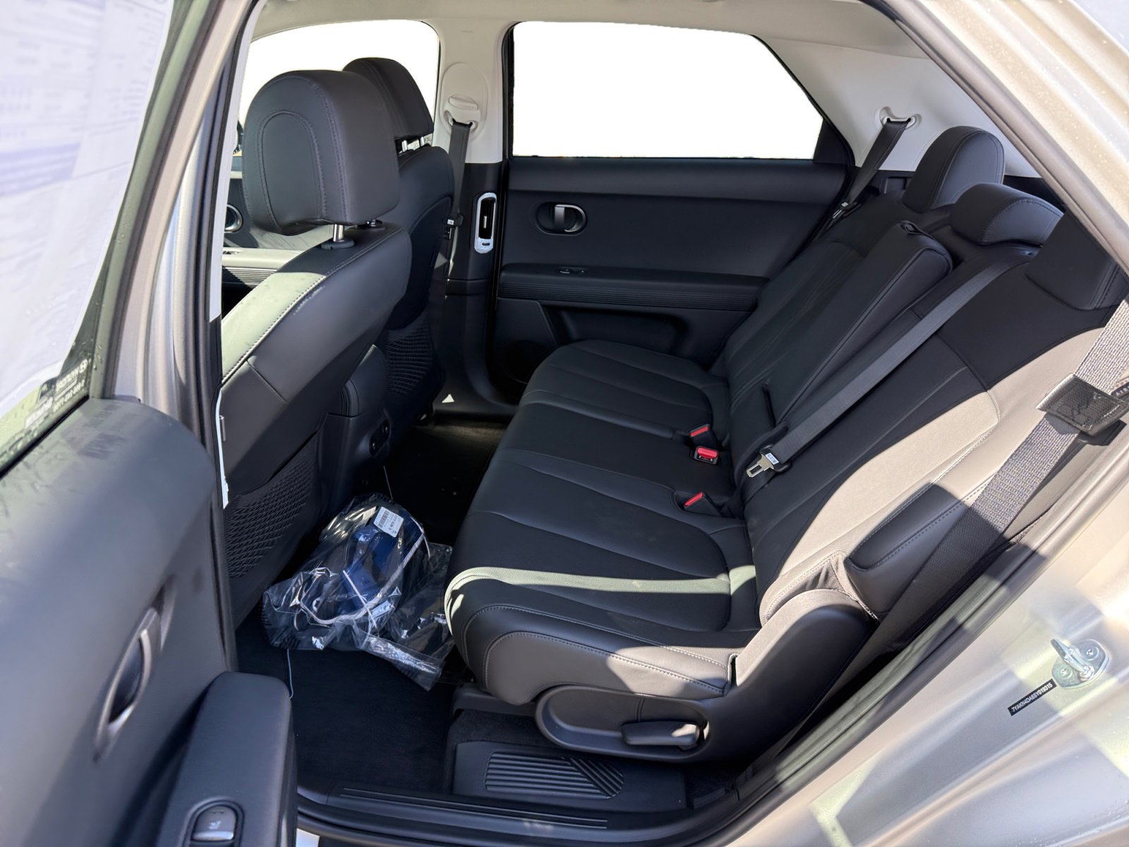 2025 Hyundai Ioniq 5 SEL photo 16