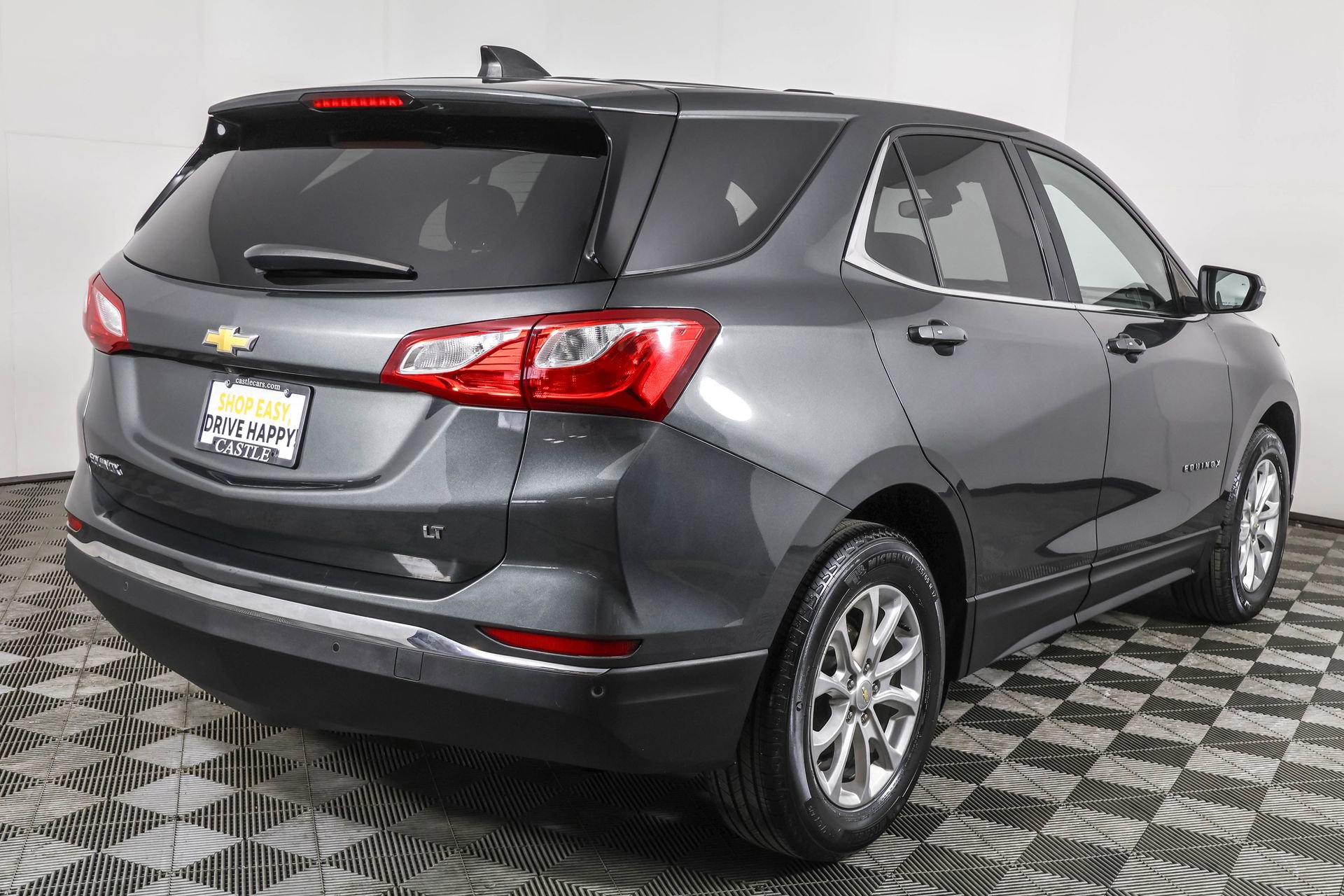 2018 Chevrolet Equinox LT photo 3