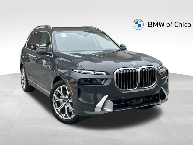 2026 BMW X7 40i's photo