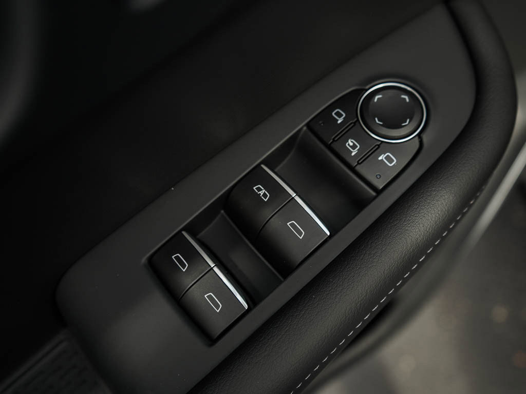 2026 Buick Enclave Sport Touring photo 18