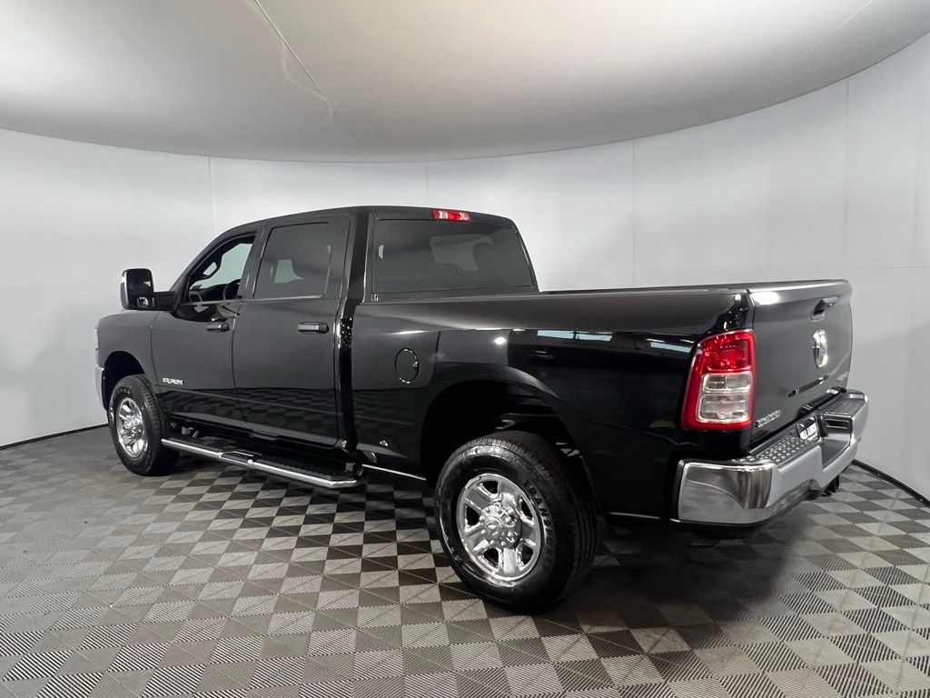 2024 Ram 2500 Big Horn photo 4