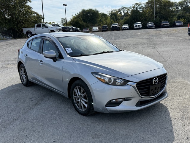 2018 Mazda Mazda3 Sport photo 4