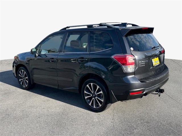 2017 Subaru Forester 2.0XT Premium photo 4