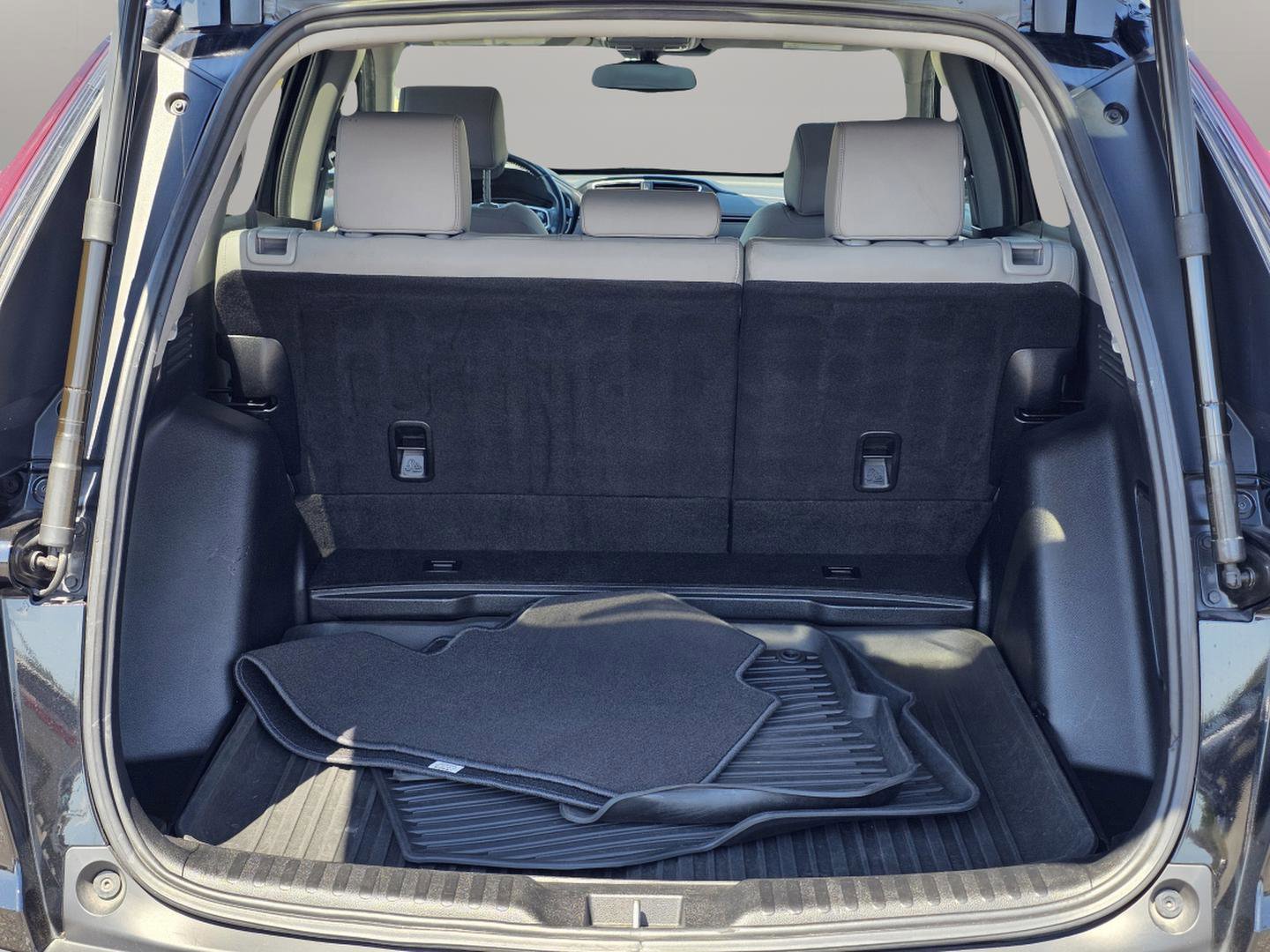 2020 Honda CR-V Touring photo 11