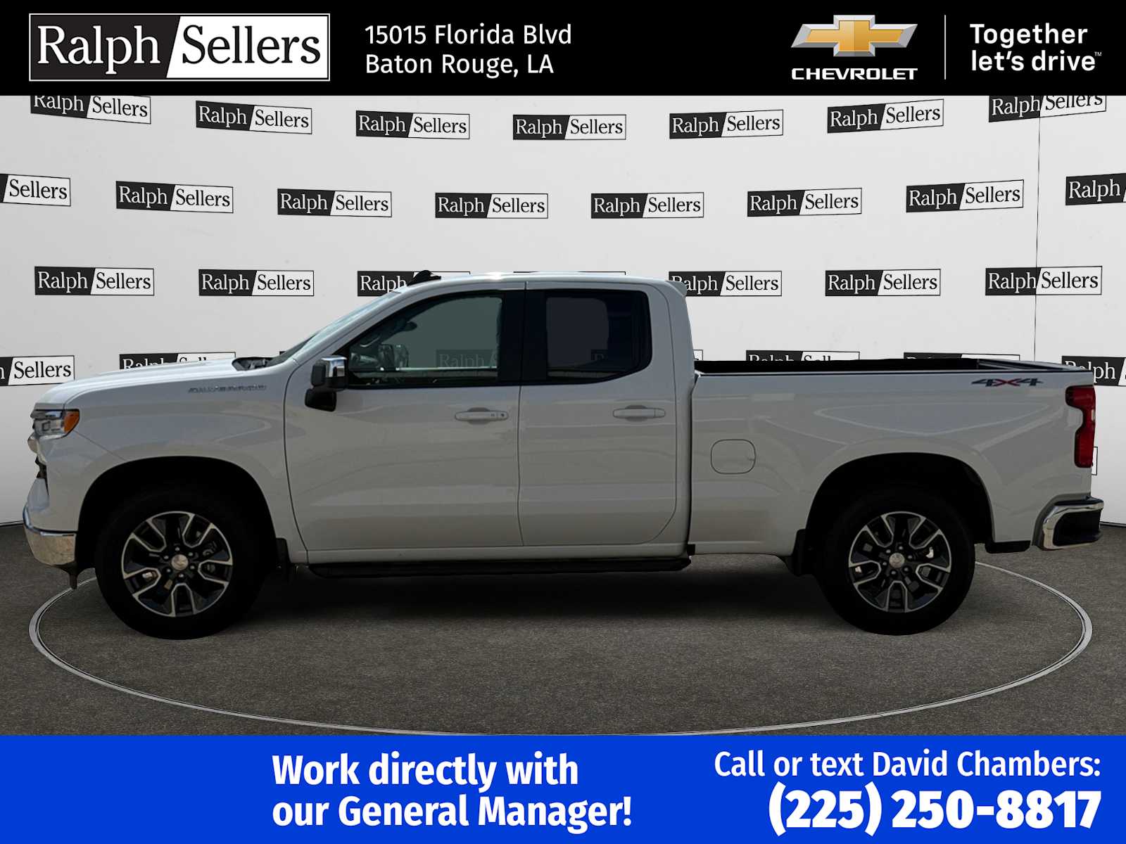 2023 Chevrolet Silverado 1500 LT photo 3