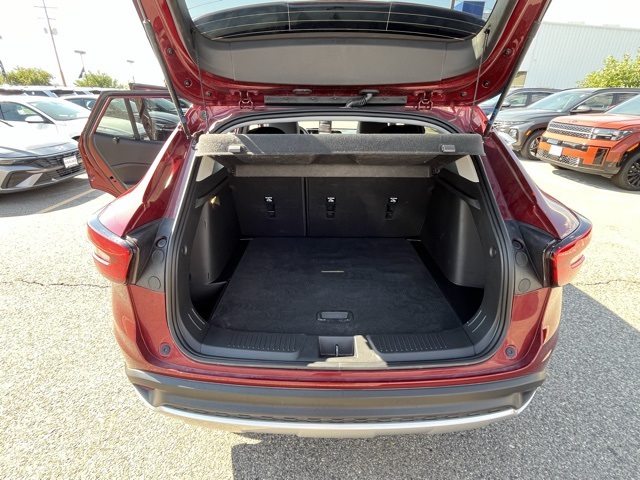 2024 Chevrolet Trax LT photo 25