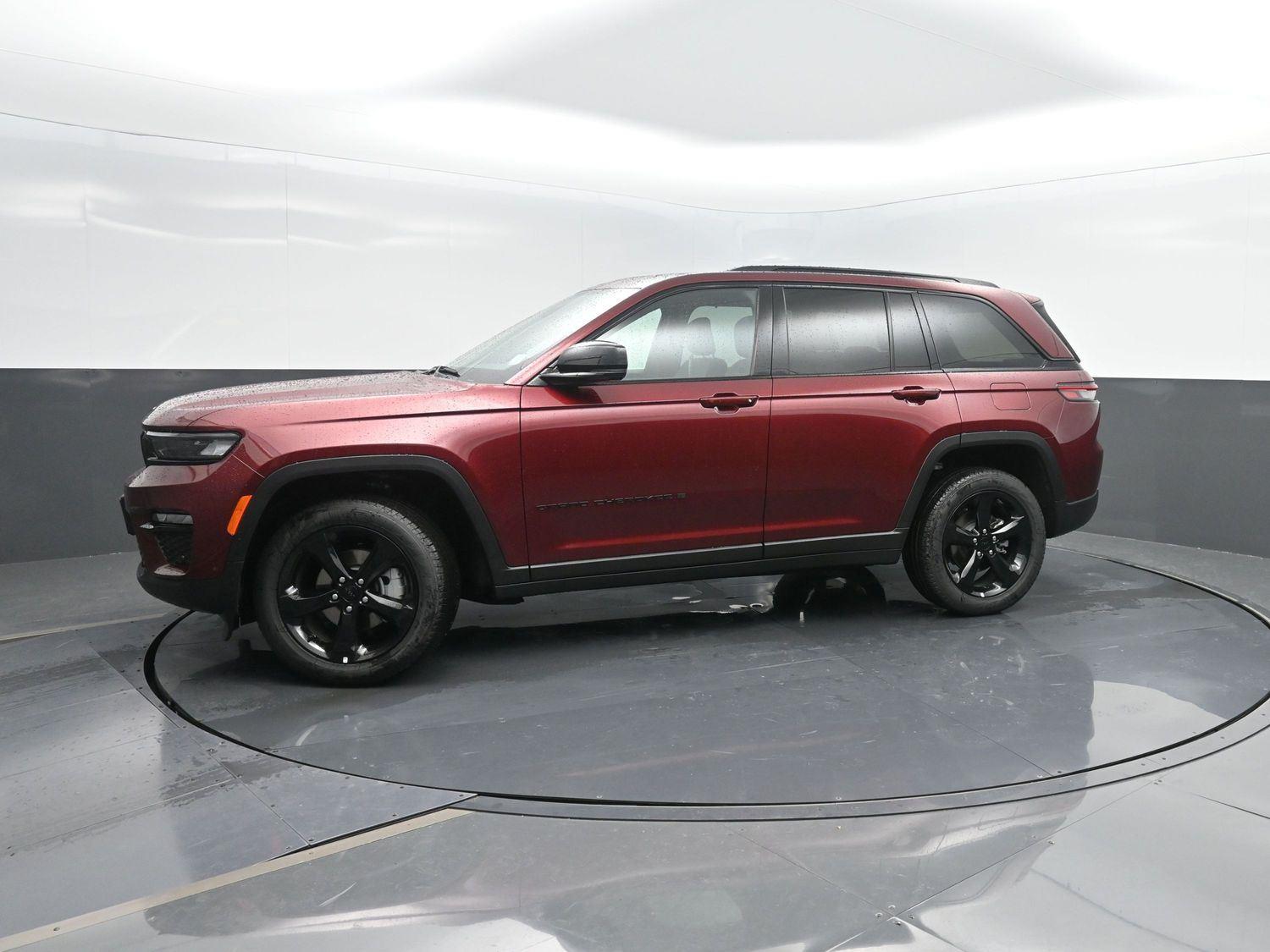2025 Jeep Grand Cherokee Limited's photo