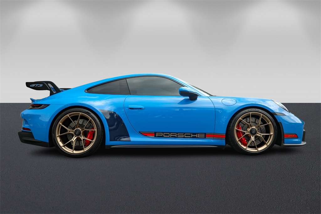 2024 Porsche 911 GT3 photo 2