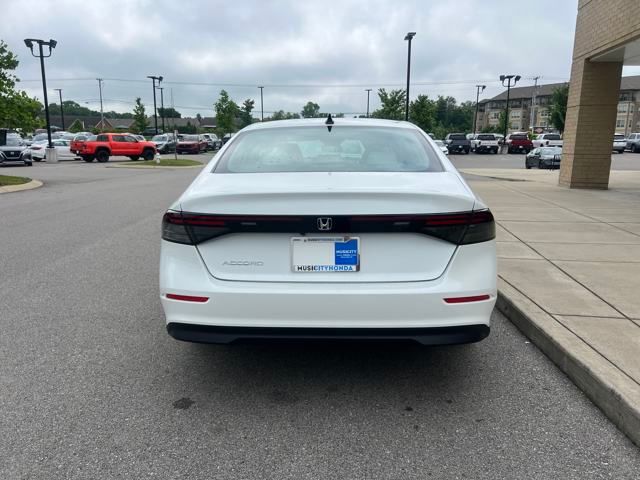 2025 Honda Accord SE photo 4