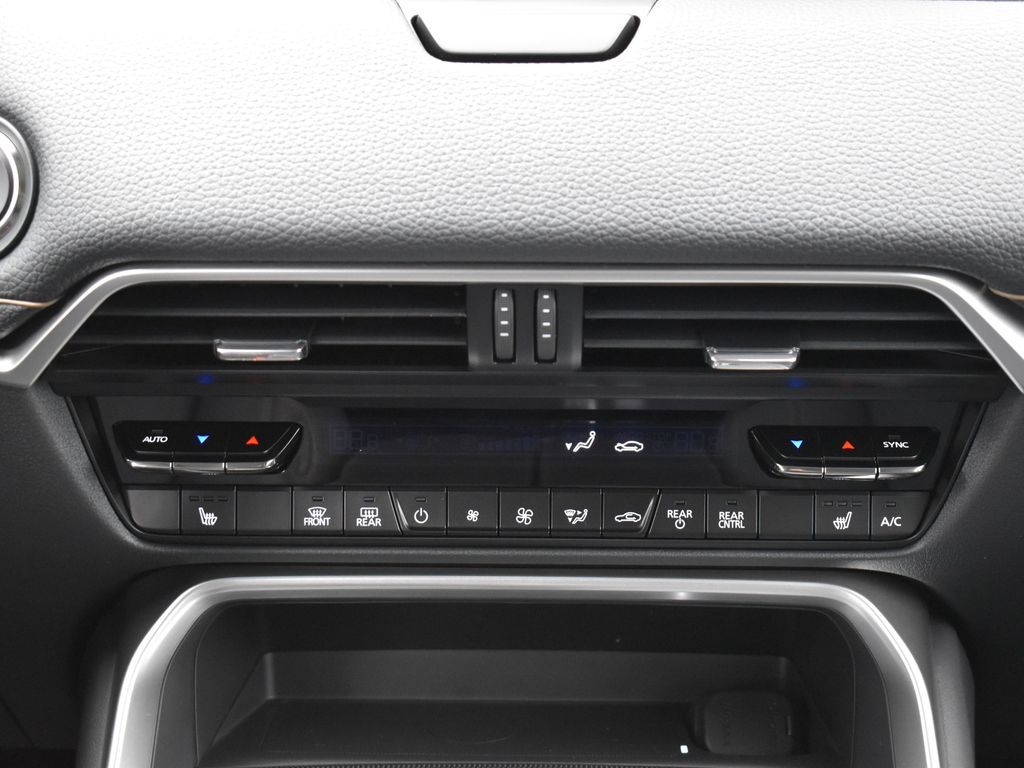 2024 Mazda CX-90 Premium photo 17