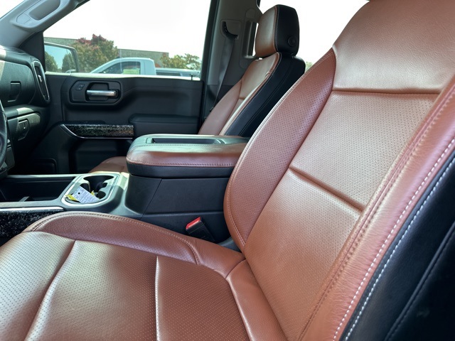 2021 Chevrolet Silverado 1500 LT Trail Boss photo 3