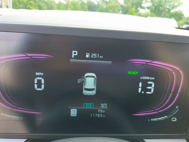 2024 Kia Niro LX photo 14