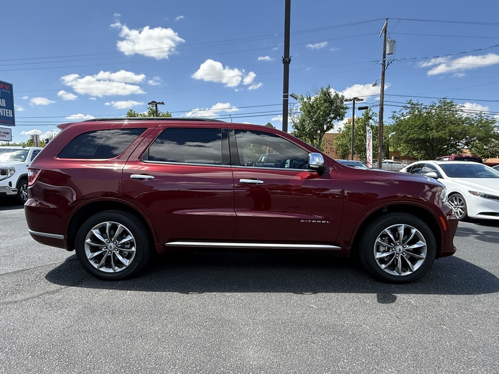 2022 Dodge Durango Citadel photo 3