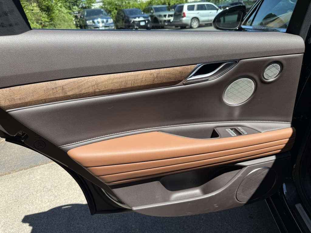 2024 Genesis Electrified G80 Advanced Prestige photo 14