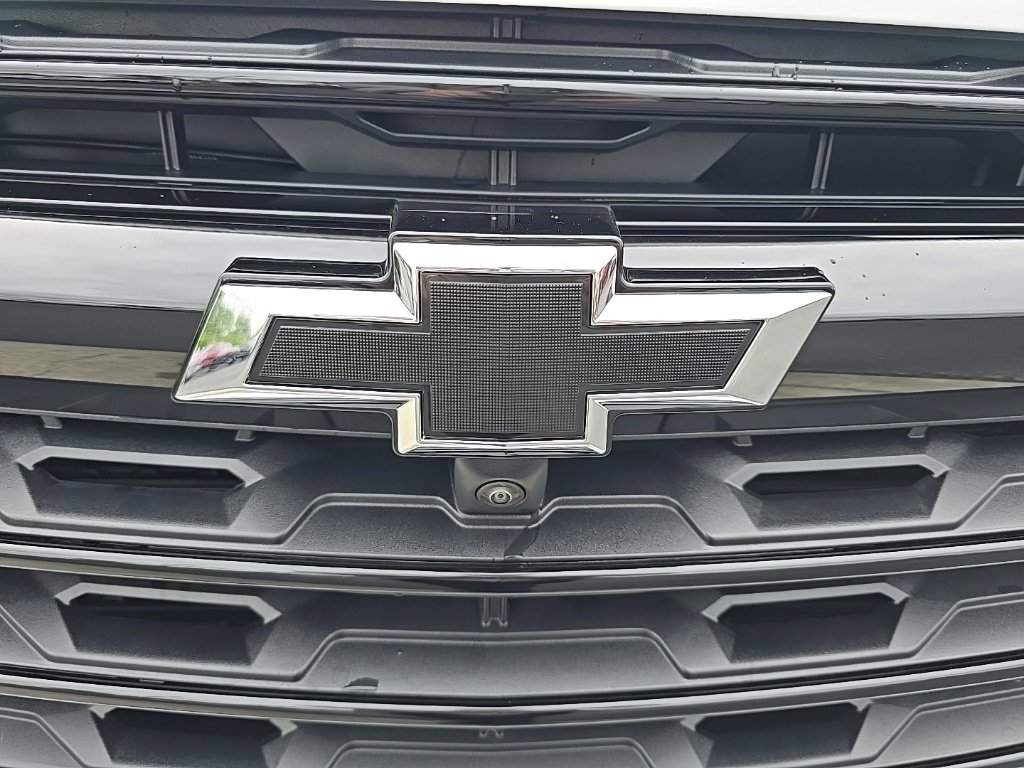 2025 Chevrolet Traverse photo 32