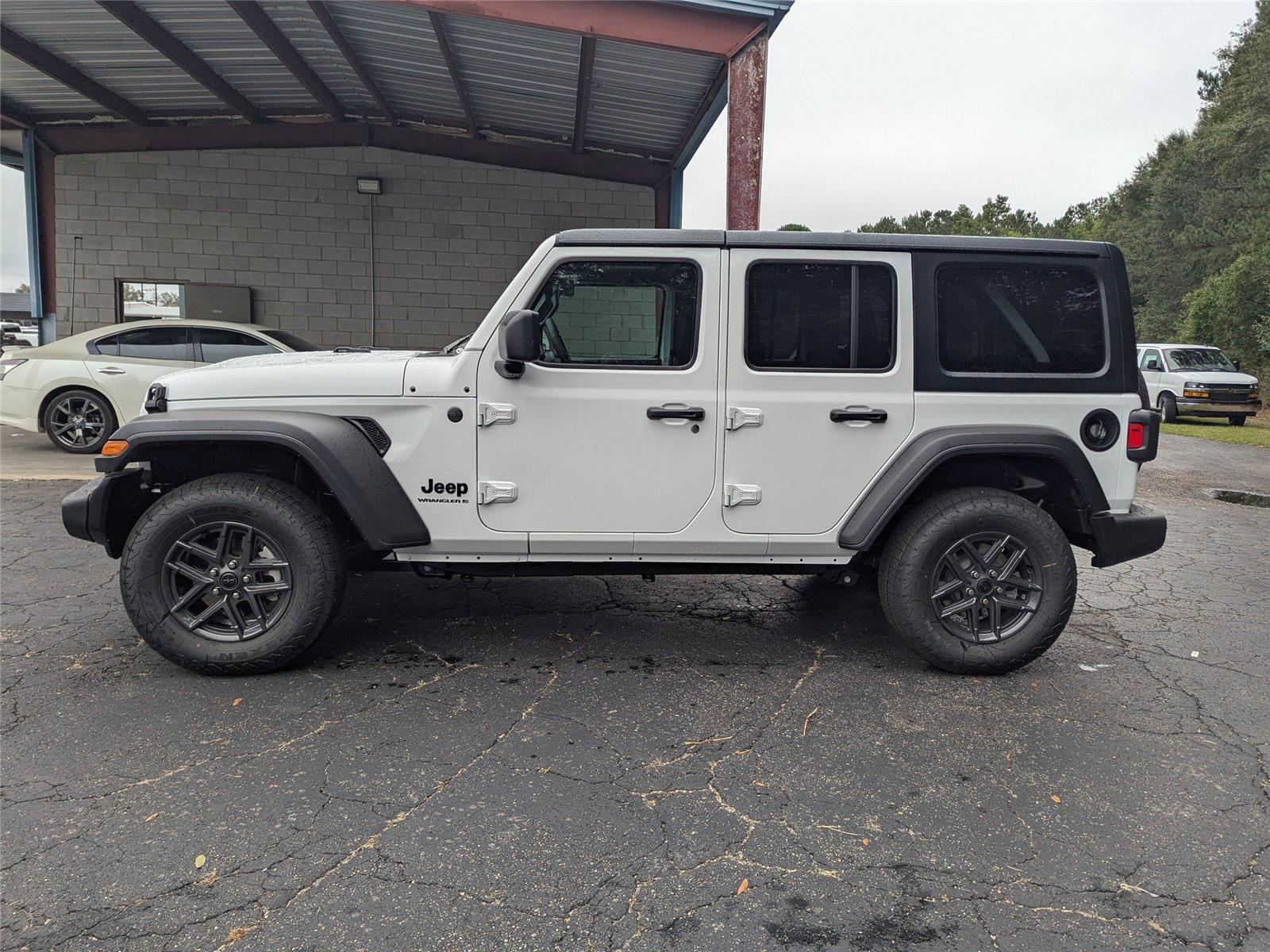 2025 Jeep Wrangler Sport S photo 2