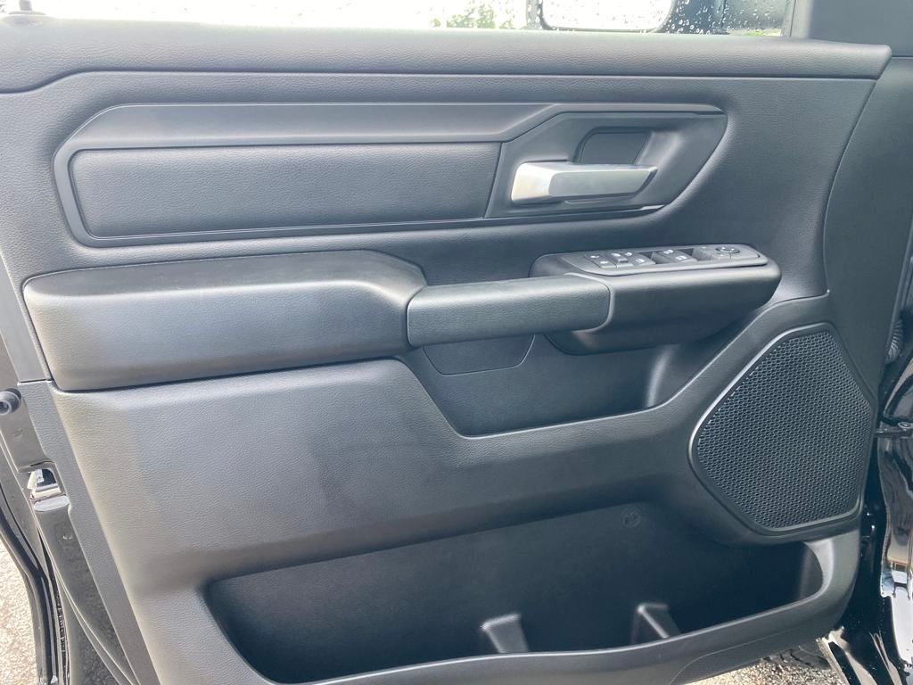 2026 Ram 1500 Warlock photo 10