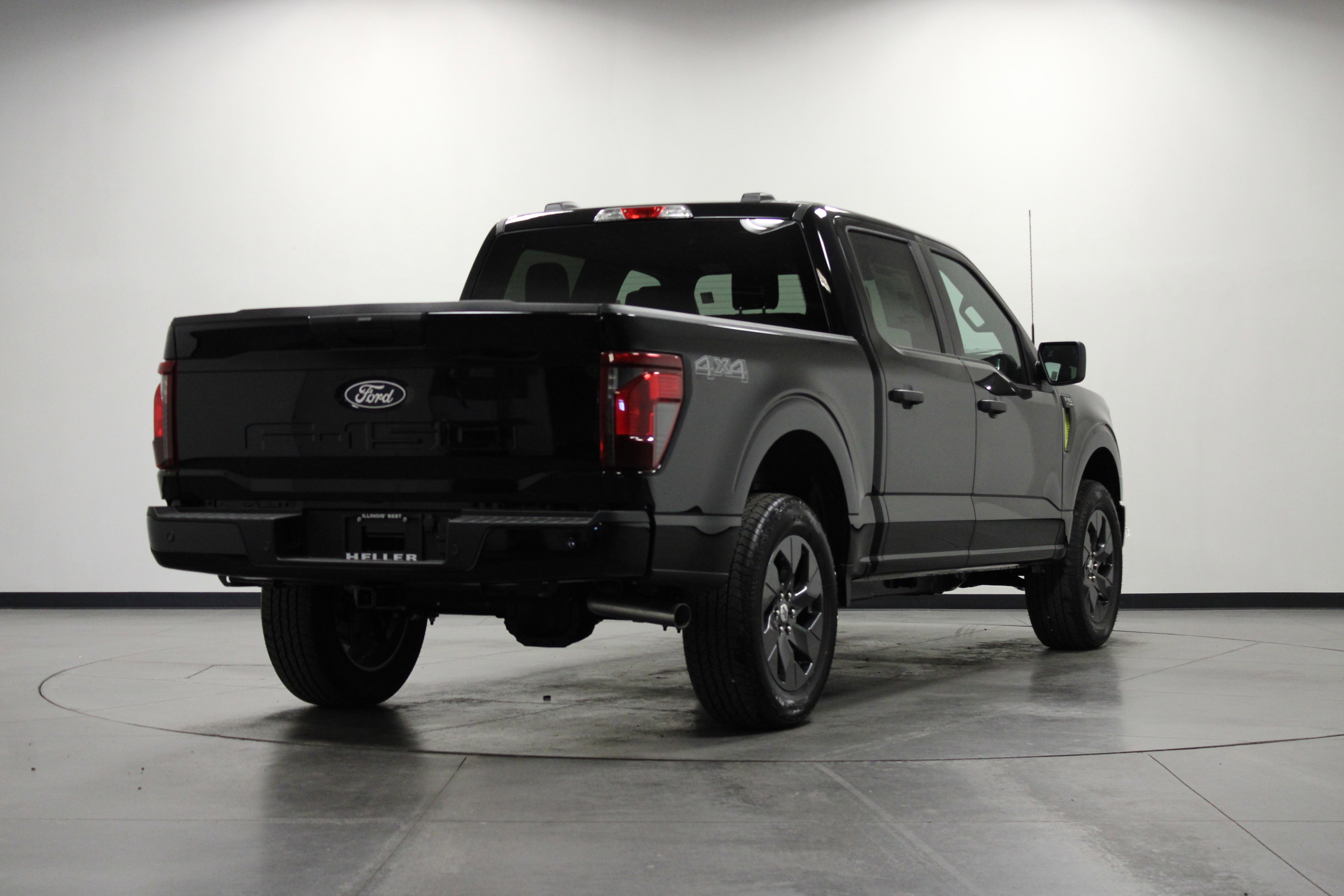 2025 Ford F-150 STX photo 3
