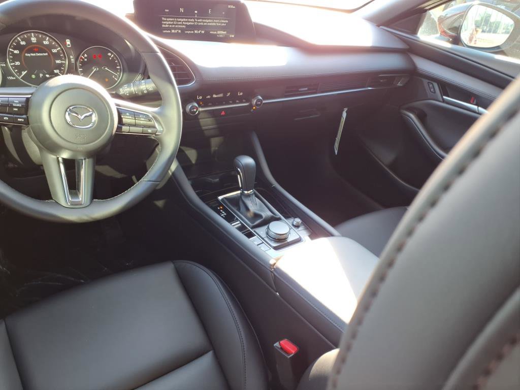 2025 Mazda Mazda3 2.5 Select Sport photo 4
