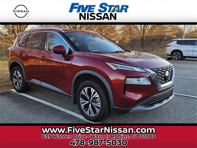 2021 Nissan Rogue SV's photo