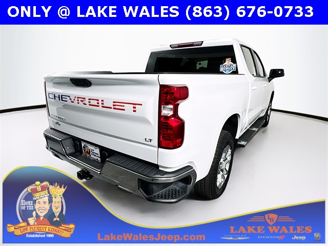 2024 Chevrolet Silverado 1500 LT photo 4