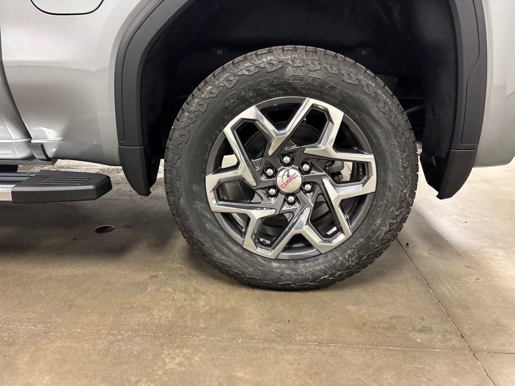 2026 Gmc Sierra 1500 SLT photo 10
