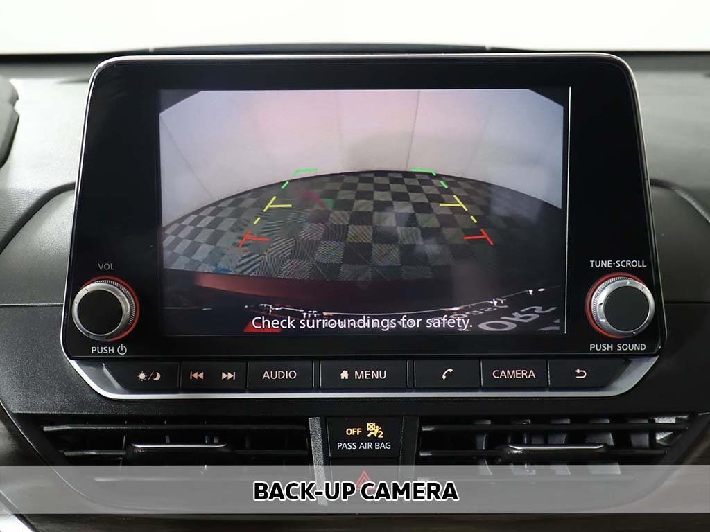 2024 Nissan Altima 2.5 SV photo 3