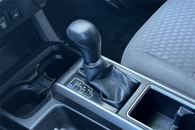 2023 Toyota Tacoma SR5 photo 20