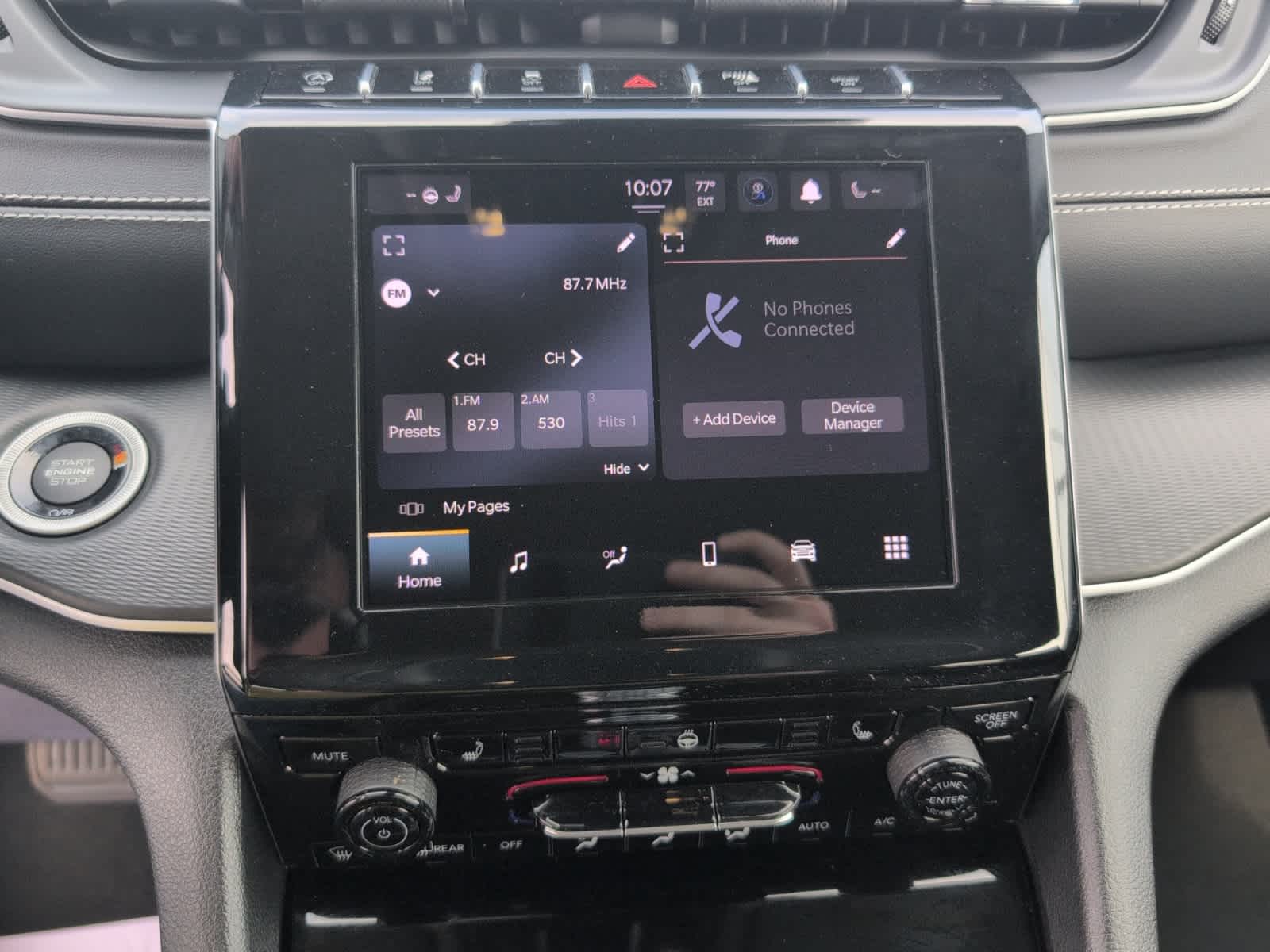 2024 Jeep Grand Cherokee Laredo photo 19