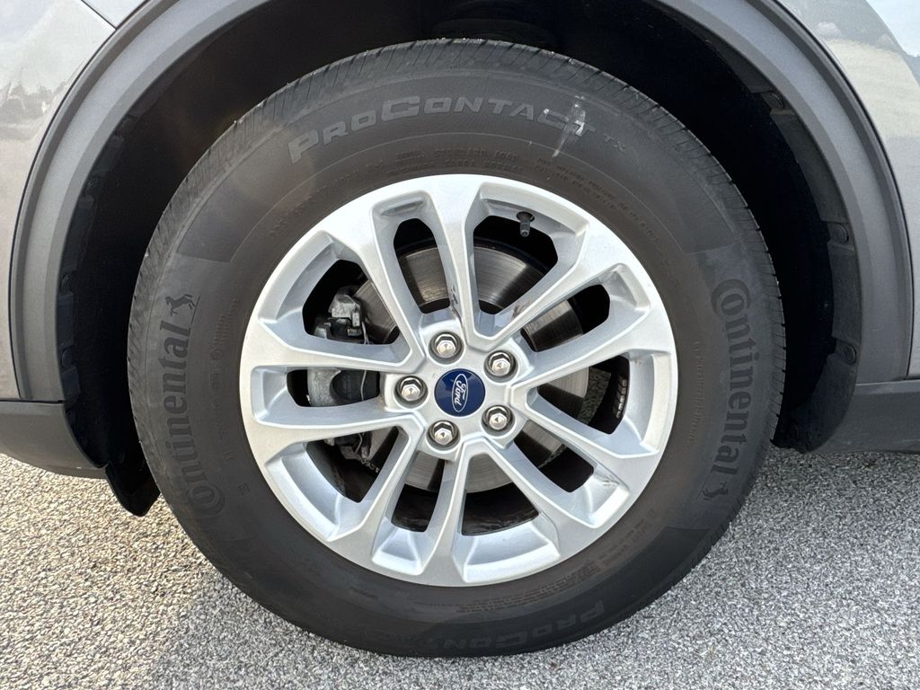 2021 Ford Escape SE photo 19