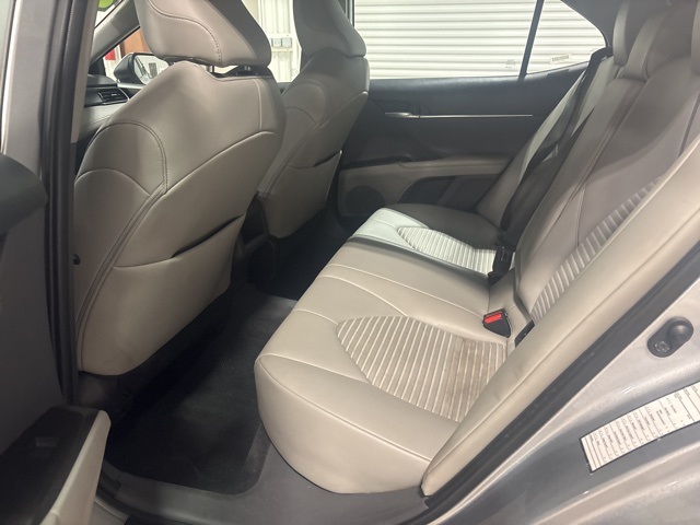 2022 Toyota Camry SE photo 14