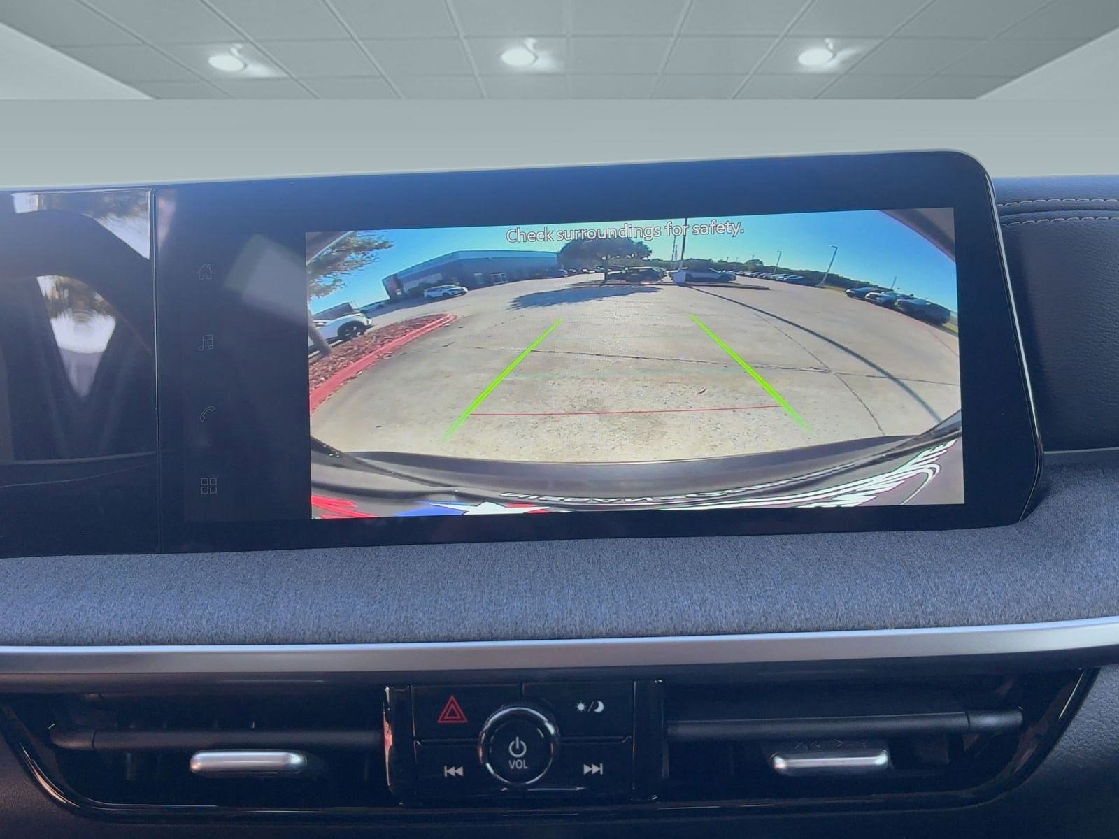2026 Nissan Kicks SV photo 21