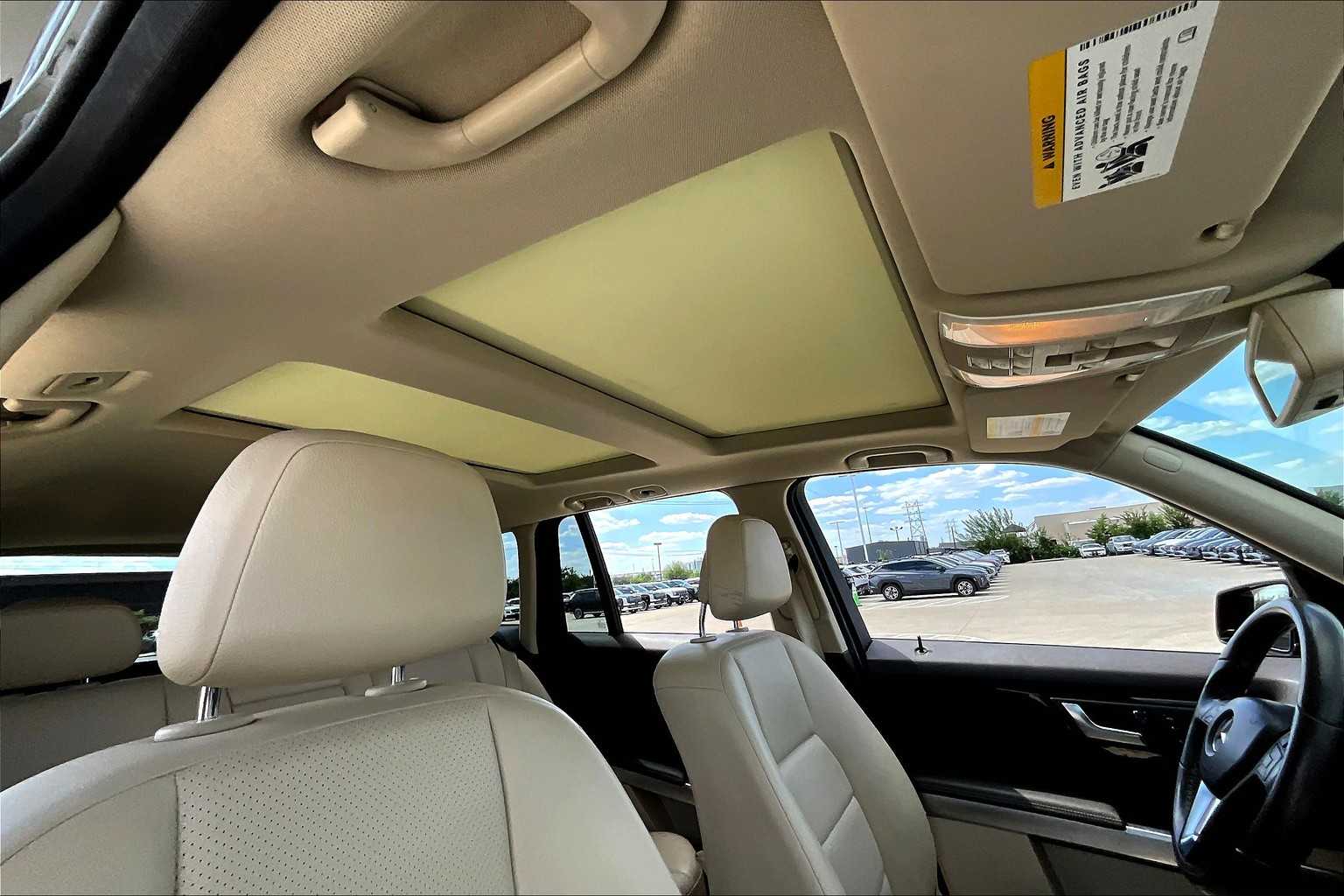 2014 Mercedes Benz GLK 350 photo 11