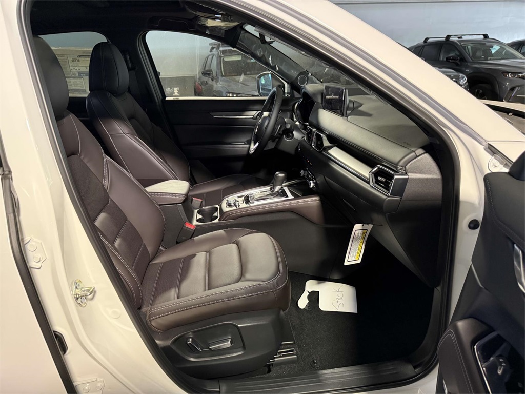 2025 Mazda CX-5 2.5 Turbo Signature photo 14