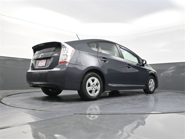 2010 Toyota Prius Two photo 32