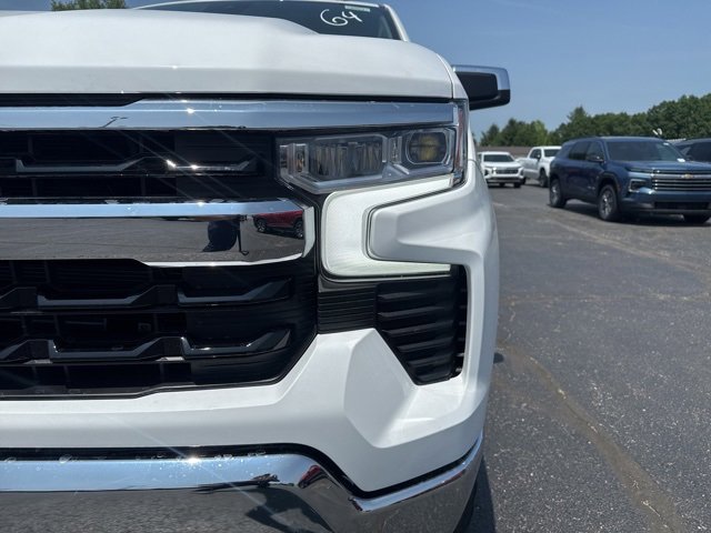 2025 Chevrolet Silverado 1500 LT photo 10