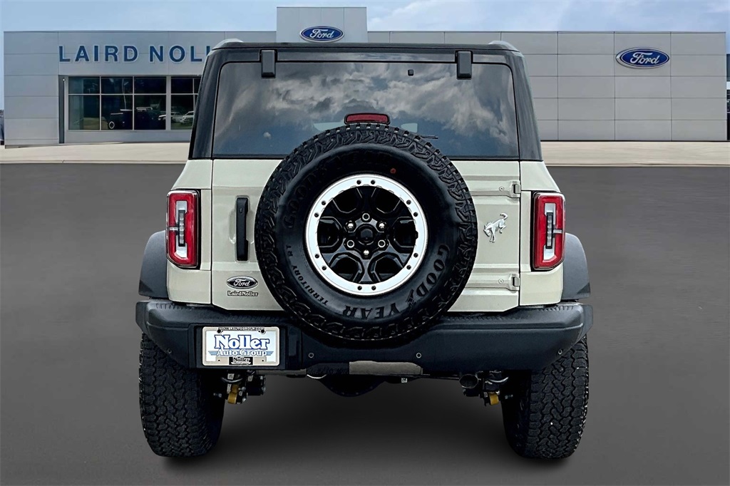 2025 Ford Bronco Badlands photo 4