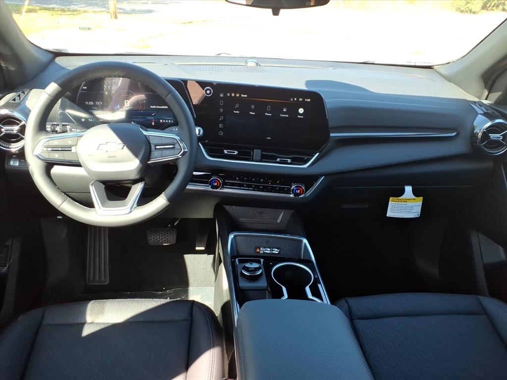 2026 Chevrolet Equinox LT photo 12