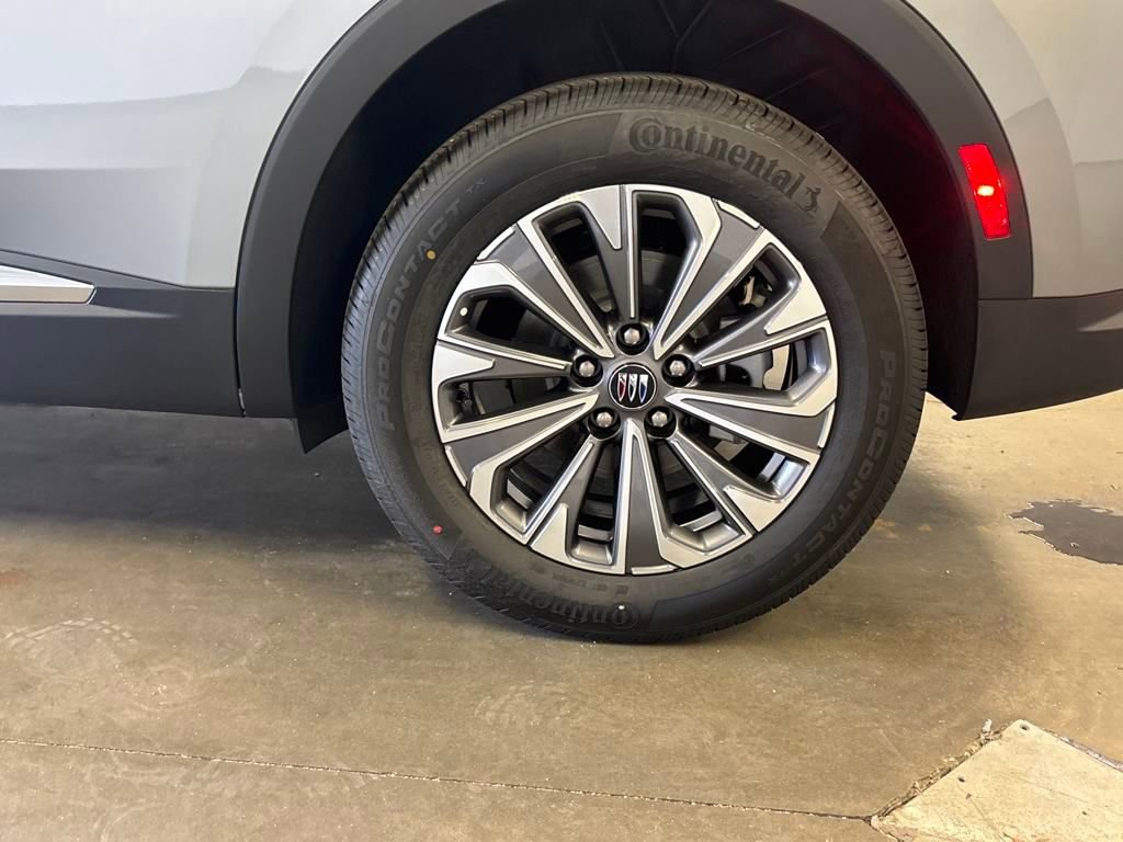 2025 Buick Envision Preferred photo 8