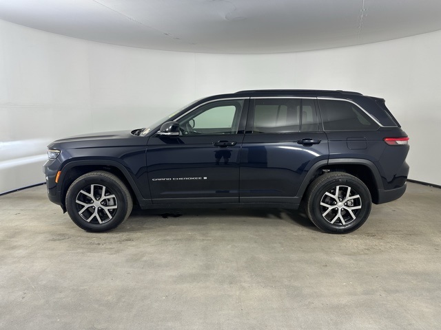 2024 Jeep Grand Cherokee Limited photo 11