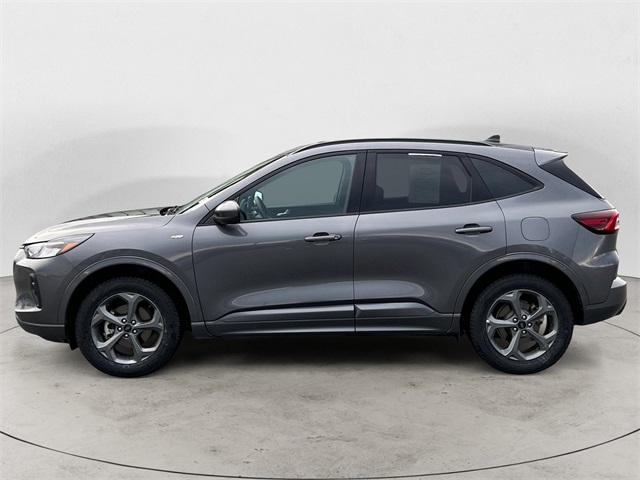 2024 Ford Escape ST-Line Select photo 2