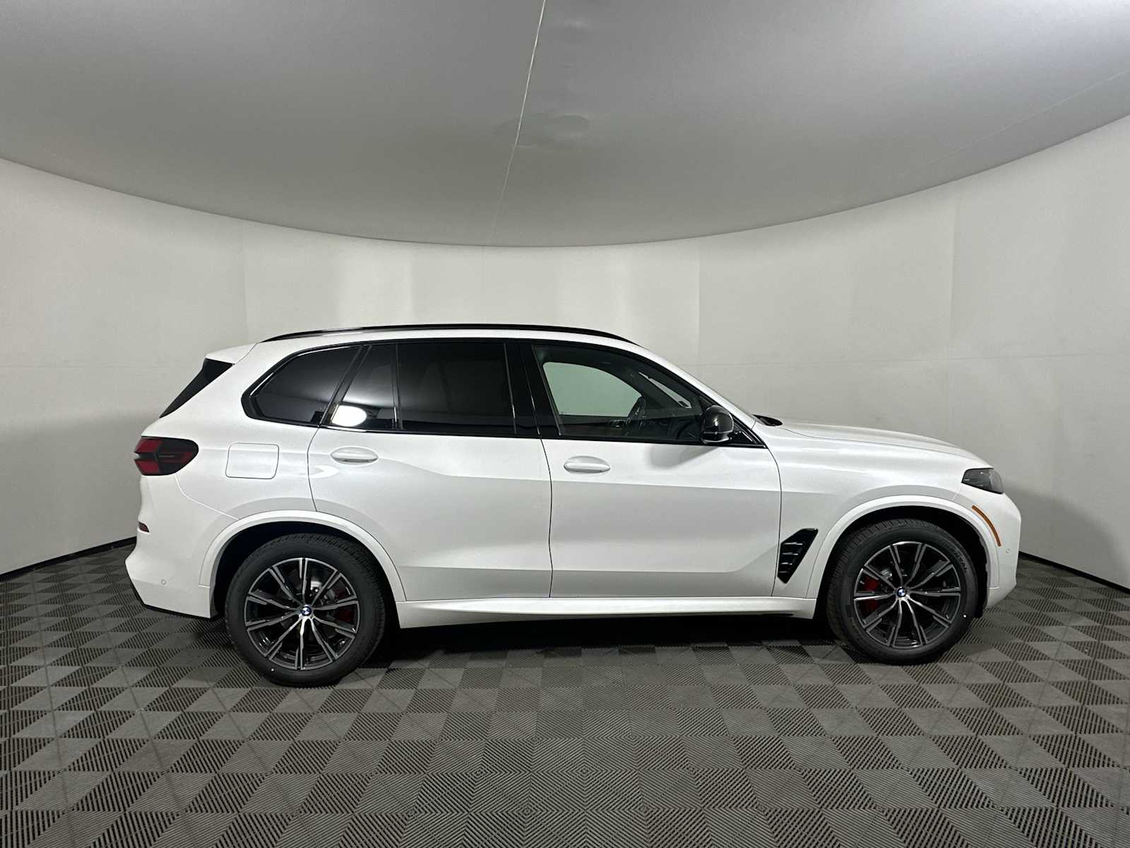 2026 Bmw X5 M60i photo 8