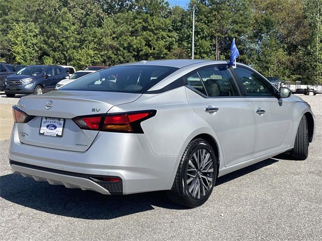 2024 Nissan Altima 2.5 SV photo 3
