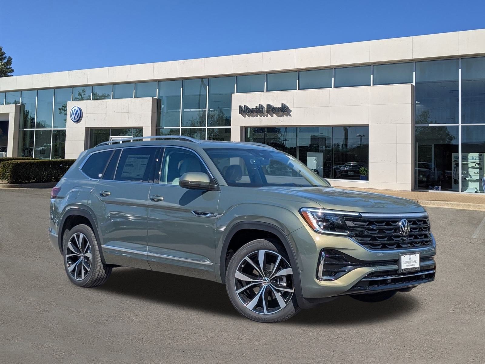 2026 Volkswagen Atlas SEL Premium R-Line's photo