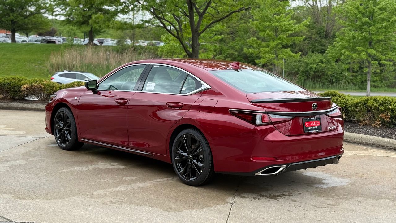 2025 Lexus ES 350 F SPORT Handling photo 3